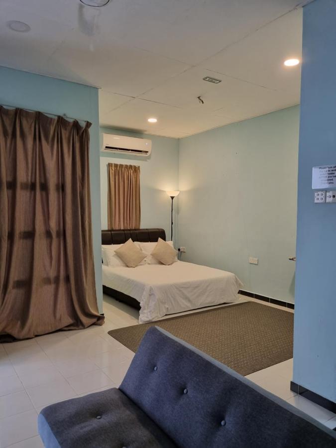 Bed and Breakfast Seven Stones Langkawi à Pantai Cenang  Extérieur photo