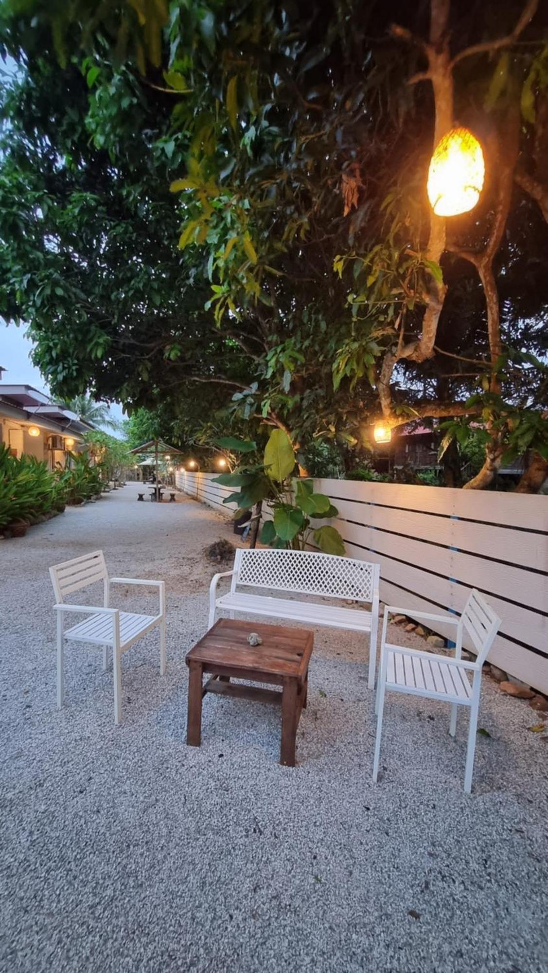 Bed and Breakfast Seven Stones Langkawi à Pantai Cenang  Extérieur photo